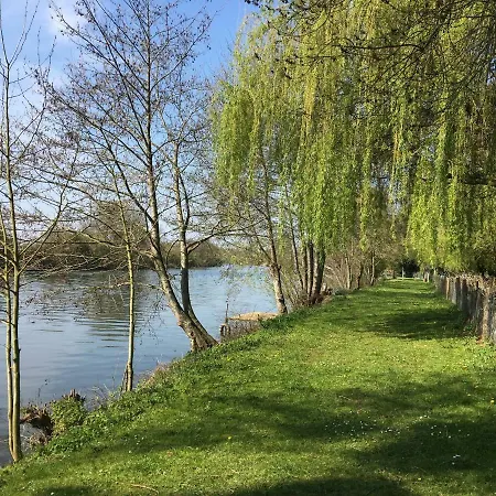 펜션 The Salt House Avoise