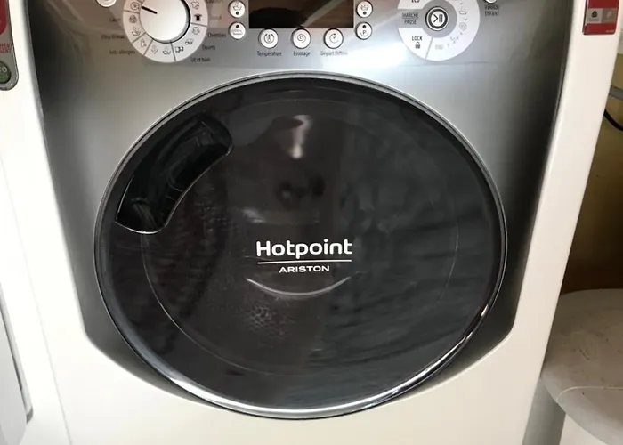 The Salt House Avoise